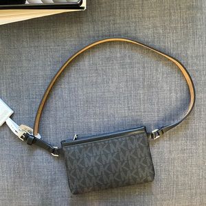 NWT Michael Kors belt bag/fanny pack